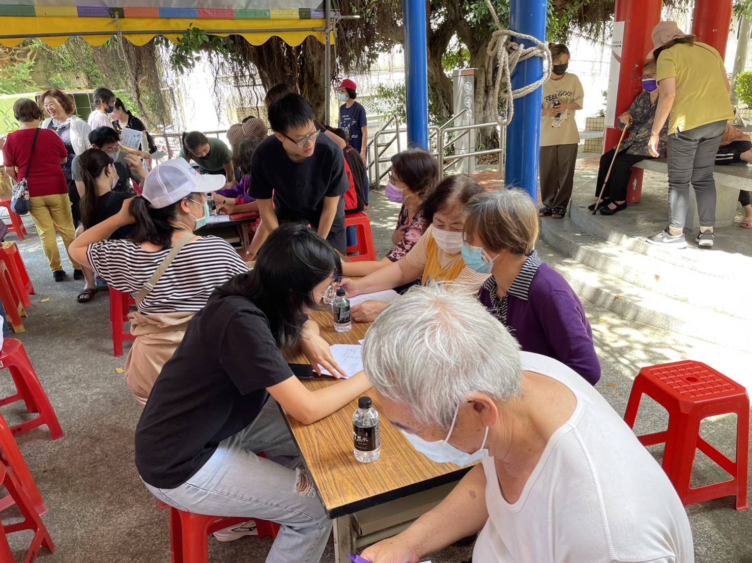 青銀攜手‧科技協力‧賦能社區‧守護獨老行動計畫