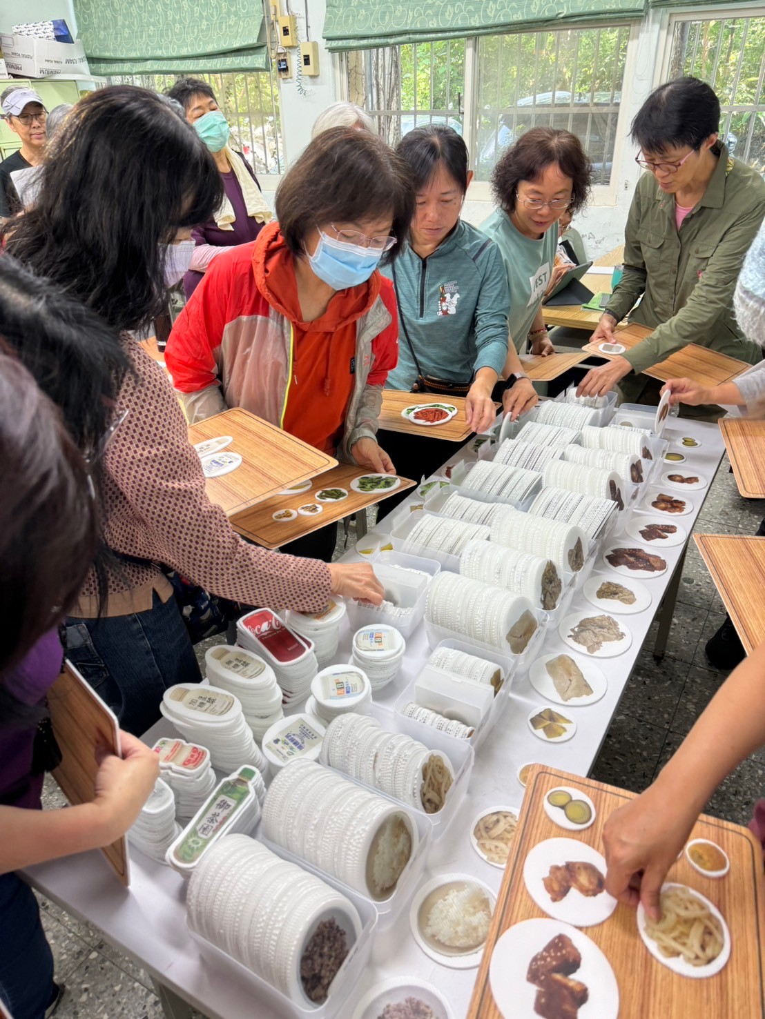 [USR 亮點報導] 教具創新：成人教育推廣地球永續健康飲食